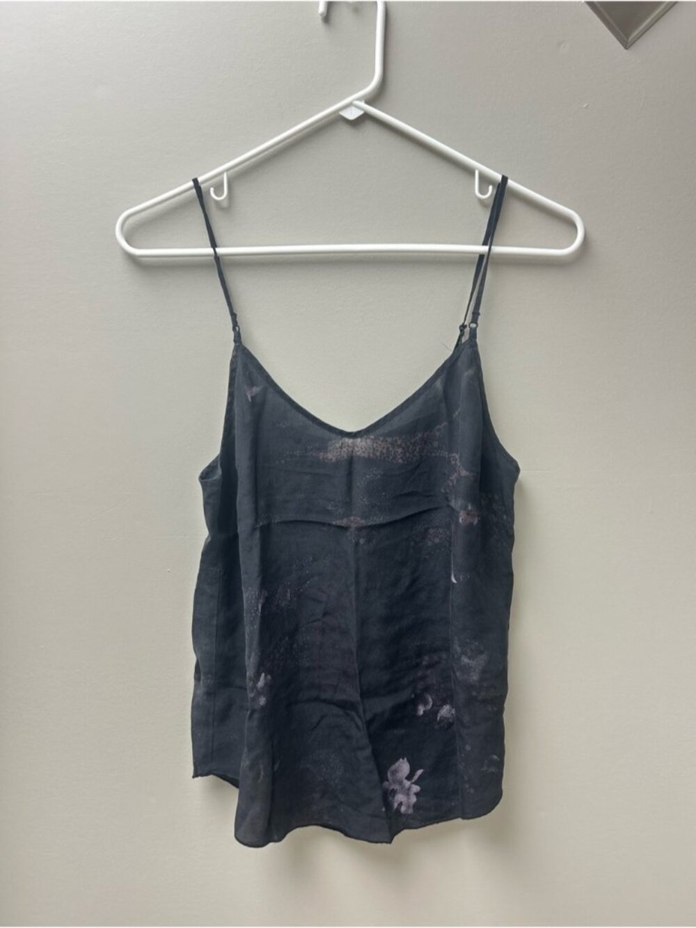 Wilfred Women’s Floral Patterned 100% Silk Camisole Tank Top